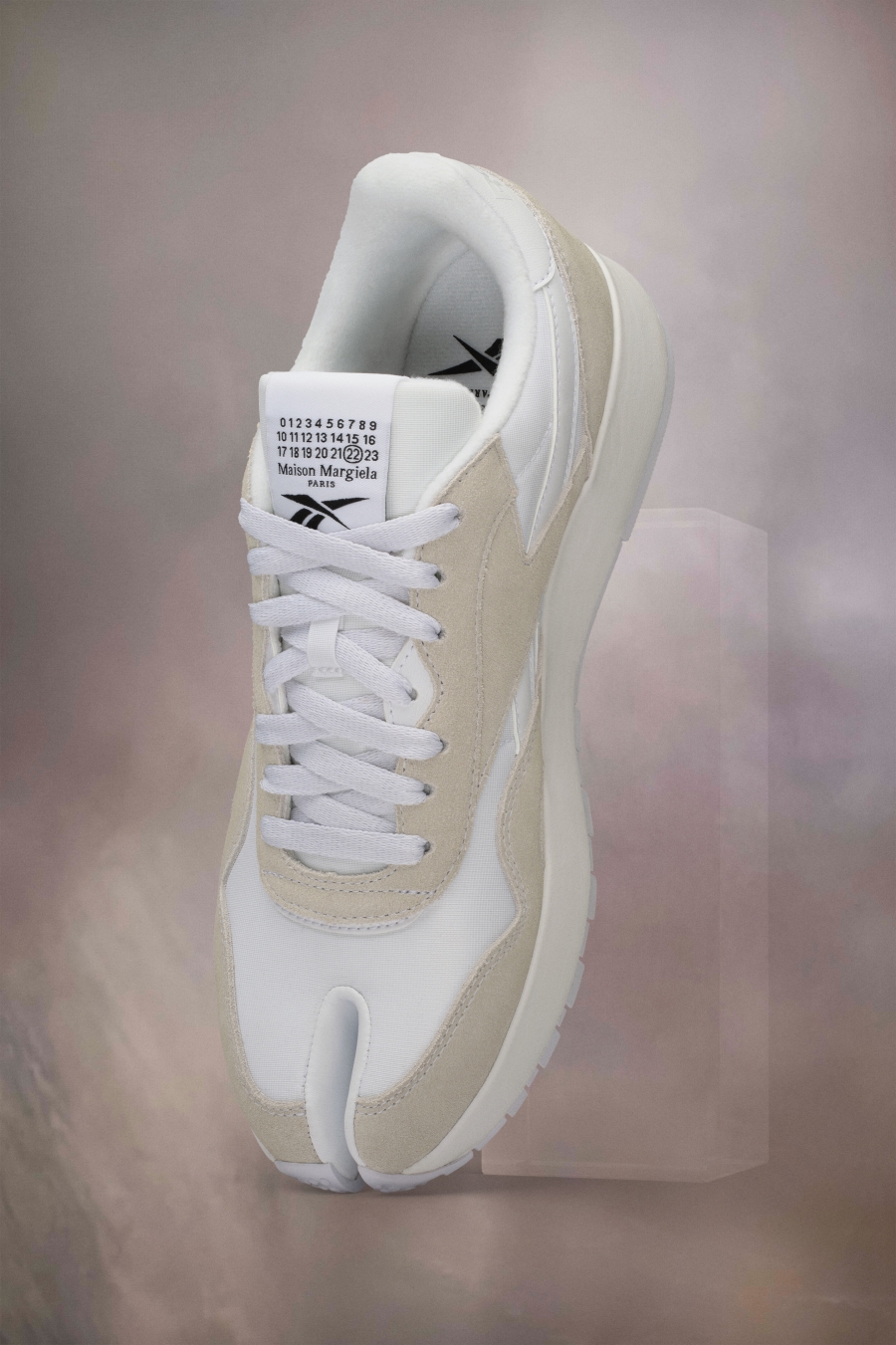 Tenis Maison Margiela Mm X Reebok Classic Cuero Tabi Nylon Sneakers Hombre Blancos | 057164VML